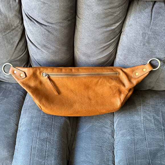 EUC Sapahn Dominique Sling Bag in Whiskey Raw Leather 🥃🤎 - Picture 8 of 15